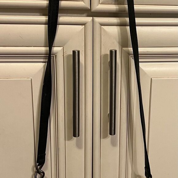 Simply Vera Vera Wang Crossbody Bag - Picture 5 of 10